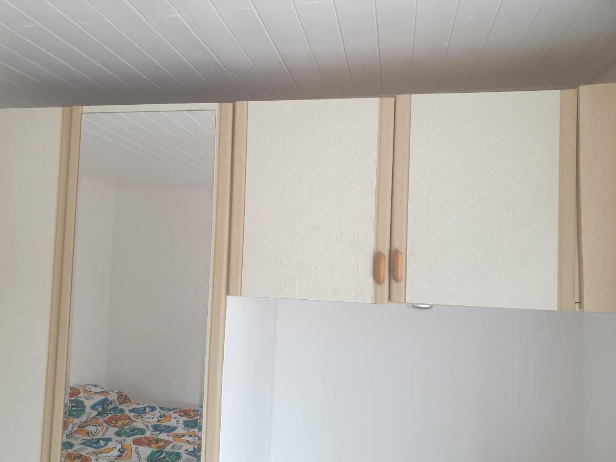 Harry Potter Theme Double Room In Shared House Watford  Exterior photo